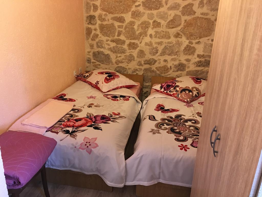 Holiday Home Rasopas مالينسكا المظهر الخارجي الصورة