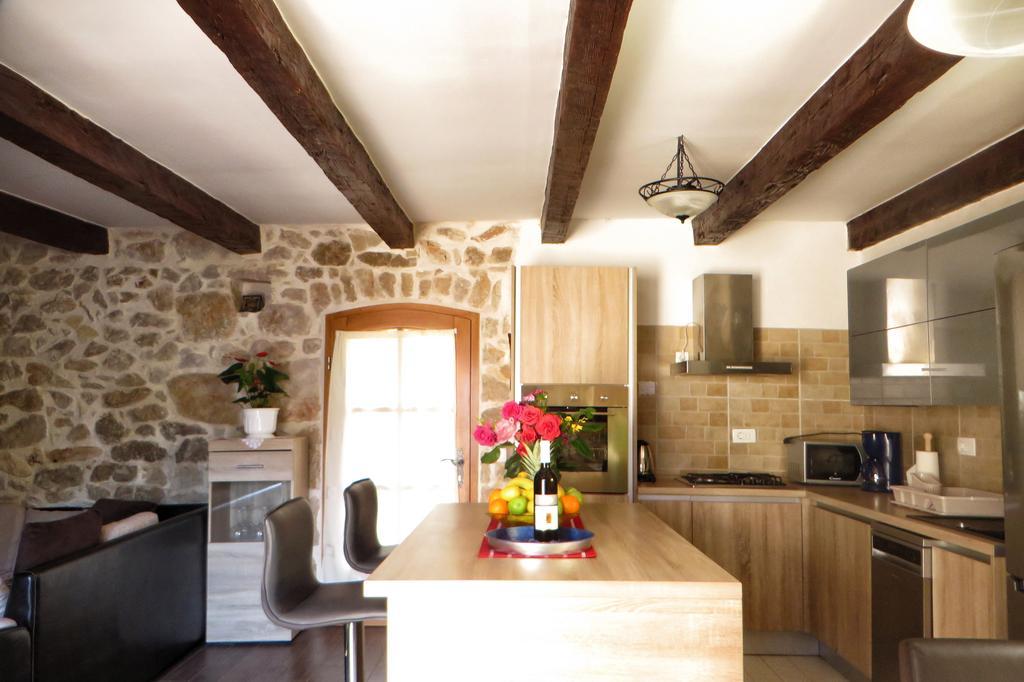 Holiday Home Rasopas مالينسكا المظهر الخارجي الصورة